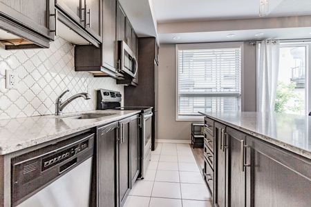 For Lease - 32 Fieldway Road Unit# 99, Toronto, Ontario - Photo 5