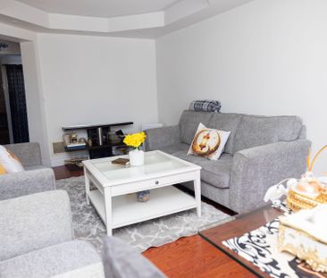 For Lease - 213 Fennamore Terrace, Milton, Ontario - Photo 6