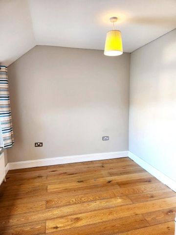 4 bedroom terraced house to rent - Photo 5