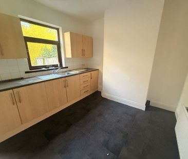 35 Silverstream Gardens, Belfast BT14 8GS - Photo 6