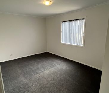 Convenient Location - Photo 5