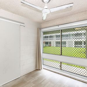 5/115 Mooney Street, Gulliver - Photo 2