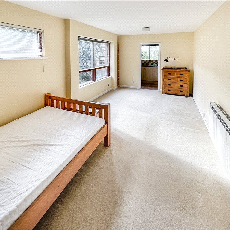 Cleveland Road, Ealing, W13 8BD - Photo 1