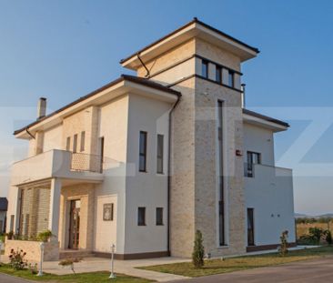 Pensiune premium, de închiriat, cu 6 camere, 420 mp, zona s - Fotografie 3