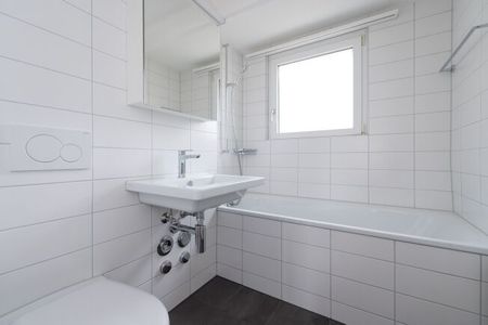 A quiet place meets an attractive life - 3 months without rent - Foto 5