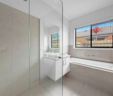 Nestled into the sought after pocket in Armstrong Creek! - Photo 6