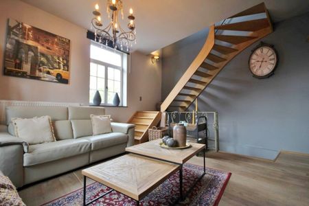 Charmante gemeubelde hoekwoning gelegen in het hartje van Zoutleeuw - Photo 4