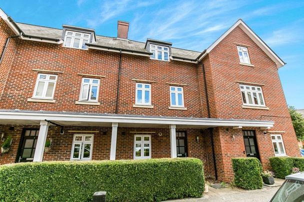 Gabriels Square, Lower Earley, Reading, RG6 - Photo 1