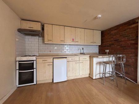 1 Bedroom Flat To Let - HP12 - Photo 5