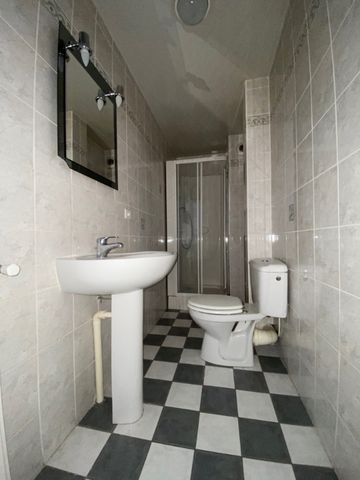 Location Appartement 1 pièce 27m² BESANCON 25000 - Photo 4