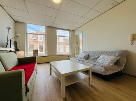 Te huur: Appartement Obrechtstraat 402 B in Den Haag - Foto 3