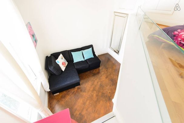 Studio Flat, Old Brompton Road, SW5 - Photo 1