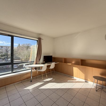 Location Appartement 1 pièce 21m² RODEZ 12000 - Photo 3