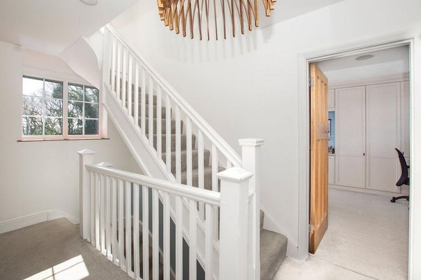 5 bedroom detached house to rent - Photo 1