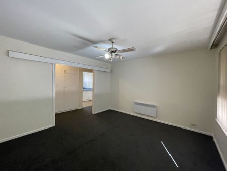 Ground Floor Apartment - Photo 4