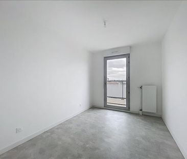 3 pièces - 62,15 m² - 3ème étage - Colocation non autorisée - Photo 3