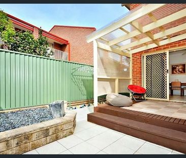 Sun Filled Home - Photo 1