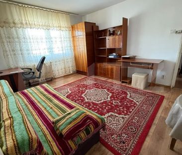 Apartament 2 camere, 56 mp, zona Est - Photo 1