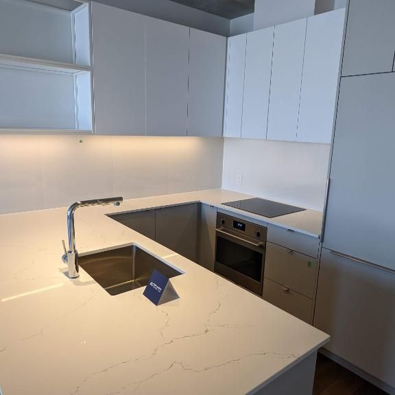 🏙️ Magnifique condo 3 ½ à Montréal – Métro Papineau – Disponible mi ou fin août 🏡 - Photo 1