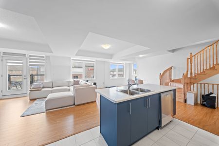 For Lease - 429 Dougall Avenue, Caledon, Ontario - Photo 3