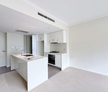 Modern 1 Bedroom + Spacious Study | Prime Waterfront Living in Rhodes - Photo 4