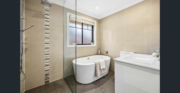 Split Level Boutique Townhouse in Prime Location - Photo 1