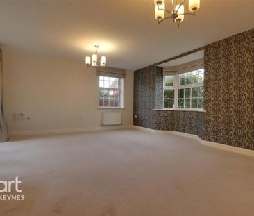 5 bedroom detached house to rent - Photo 2