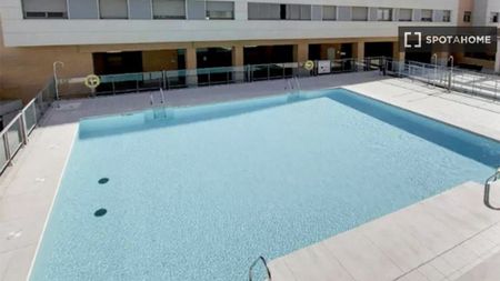 2 room luxury Flat for rent in Málaga, Spain - Photo 2