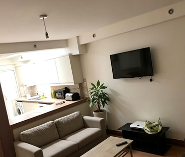 7 bedroom terraced house to rent - Photo 1