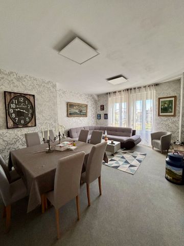 Appartement Montceau Les Mines 4 pièce(s) 87.25 m2 - Photo 2