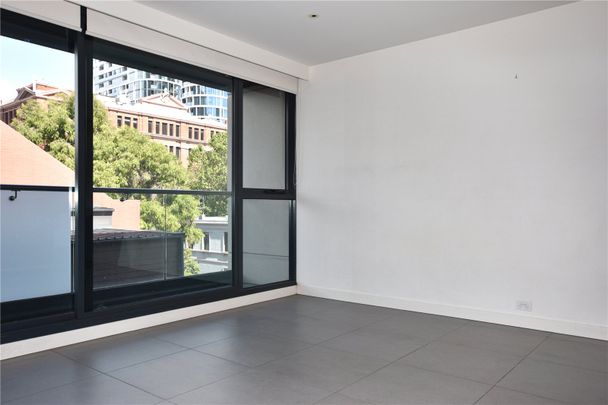 210/55 Jeffcott Street - Photo 1