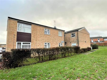 1 bedroom flat to rent - Photo 2