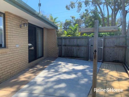 Marina & Boat Club - who could ask for more ... - Photo 2