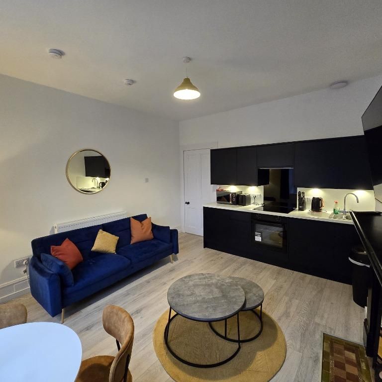 1 bedroom flat to rent - Photo 1