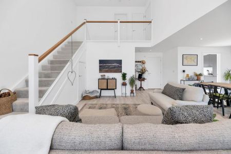 4 bedroom semi-detached house to rent - Photo 2