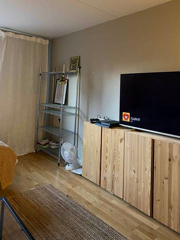 Skebokvarnsvägen, Bandhagen - Photo 2