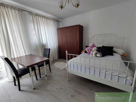 Umeblowana kawalerka z balkonem na wynajem - Zdjęcie 4