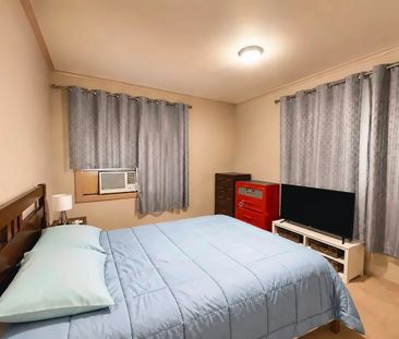 Spacious Family Home on 1,000m² – Huge Backyard, Double Carport & C... - Photo 2