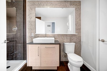 For Lease - 121 Mcmahon Drive Unit# 2708, Toronto, Ontario - Photo 2