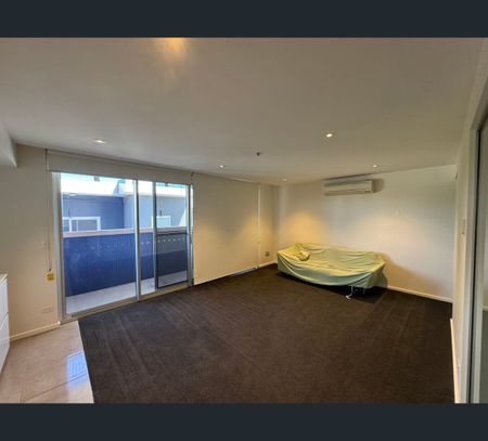 212/271-281 Gouger Street, Adelaide, SA 5000 - Photo 4