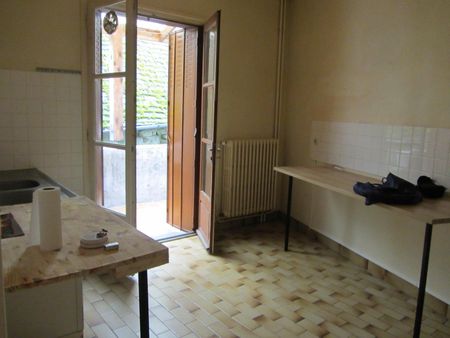 Location Appartement 3 pièces 76m² USSEL 19200 - Photo 4