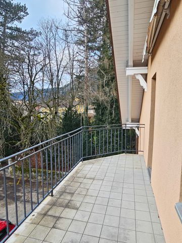 Charmant appartement de 3 pièces au centre de Fleurier avec balcon - Photo 5