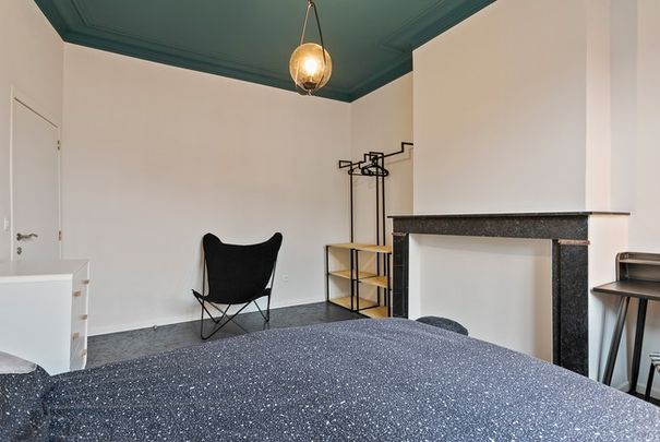 Room at Rue de Pavie 111 - Photo 1