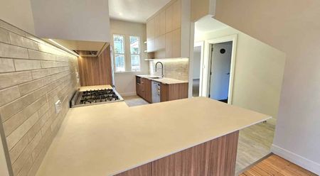 Strandon - 5 Bedroom, 5 Bathroom - Photo 5