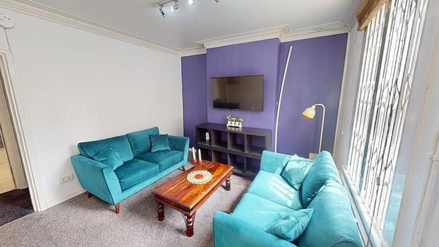 3 bedroom terraced house to rent - Photo 1