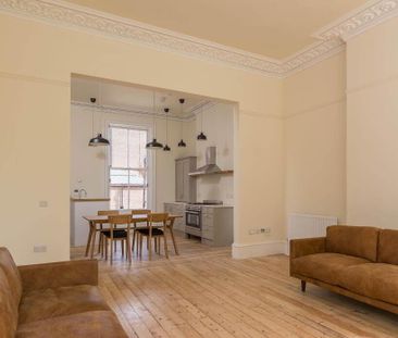 1, 19 College Gardens, Belfast, BT9 6FU - Photo 3