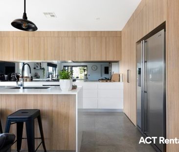 7 Yerradhang Street, Ngunnawal ACT 2913 - House For Rent | Domain - Photo 4