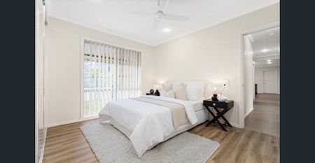 Large Three Bedroom Townhouse - Photo 2