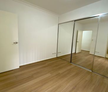 Spacious Ground Floor Unit in the Heart of Liverpool - Photo 4