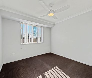 4 Bed Family Home in Middle Ridge - Photo 2